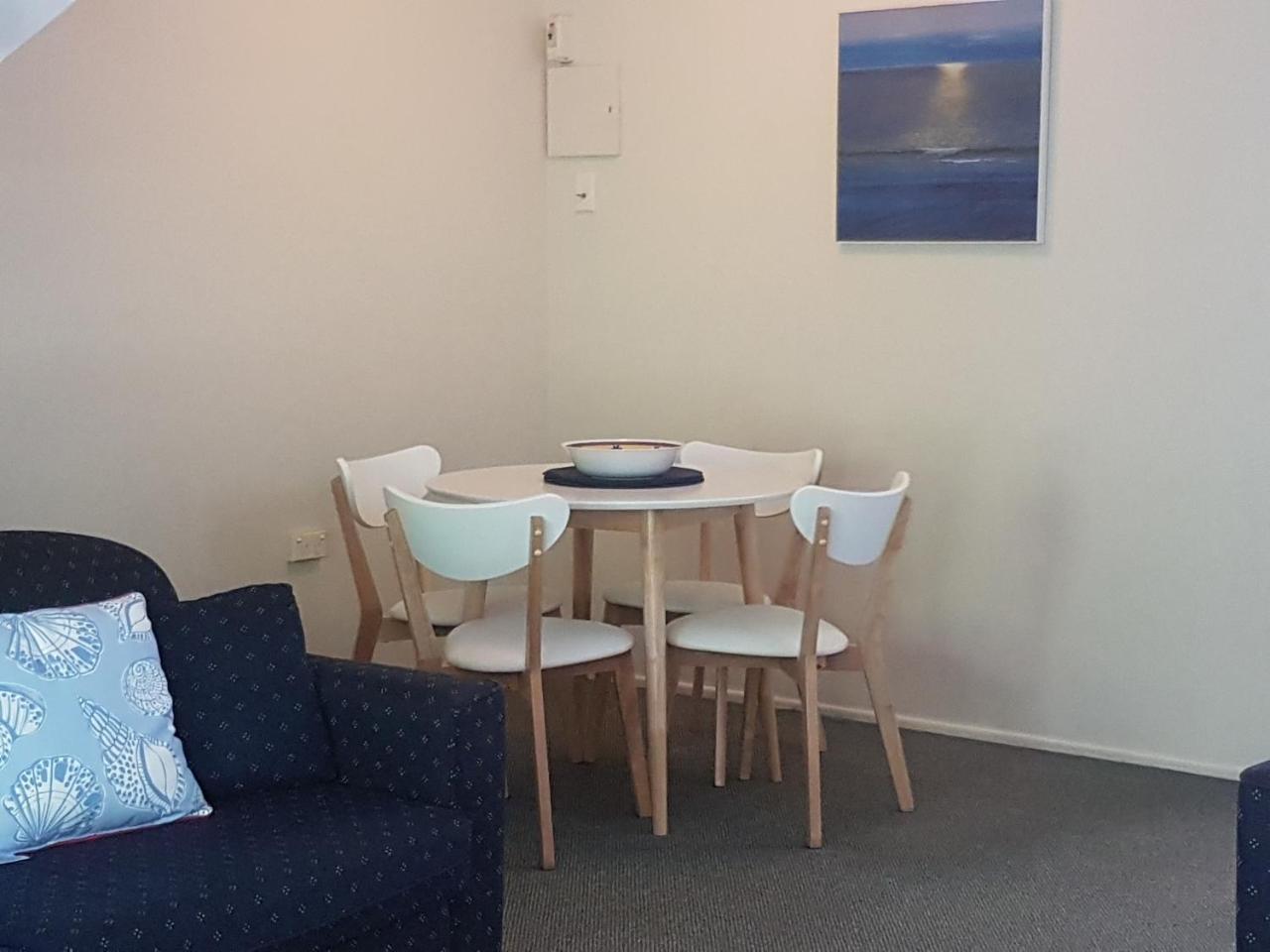 Coast Apartments Formally Bayshores Holiday Apartments Nikenbah Bagian luar foto